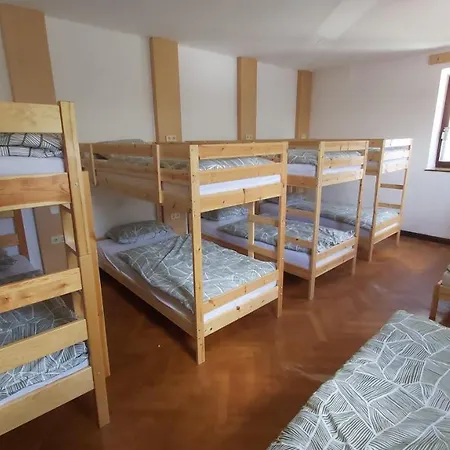 In Picerija Spajza Hostel
