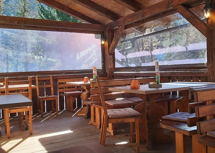 אכסניה In Picerija Spajza מויסטראנה